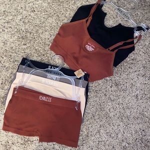 RAE DUNN MATCHING SETS